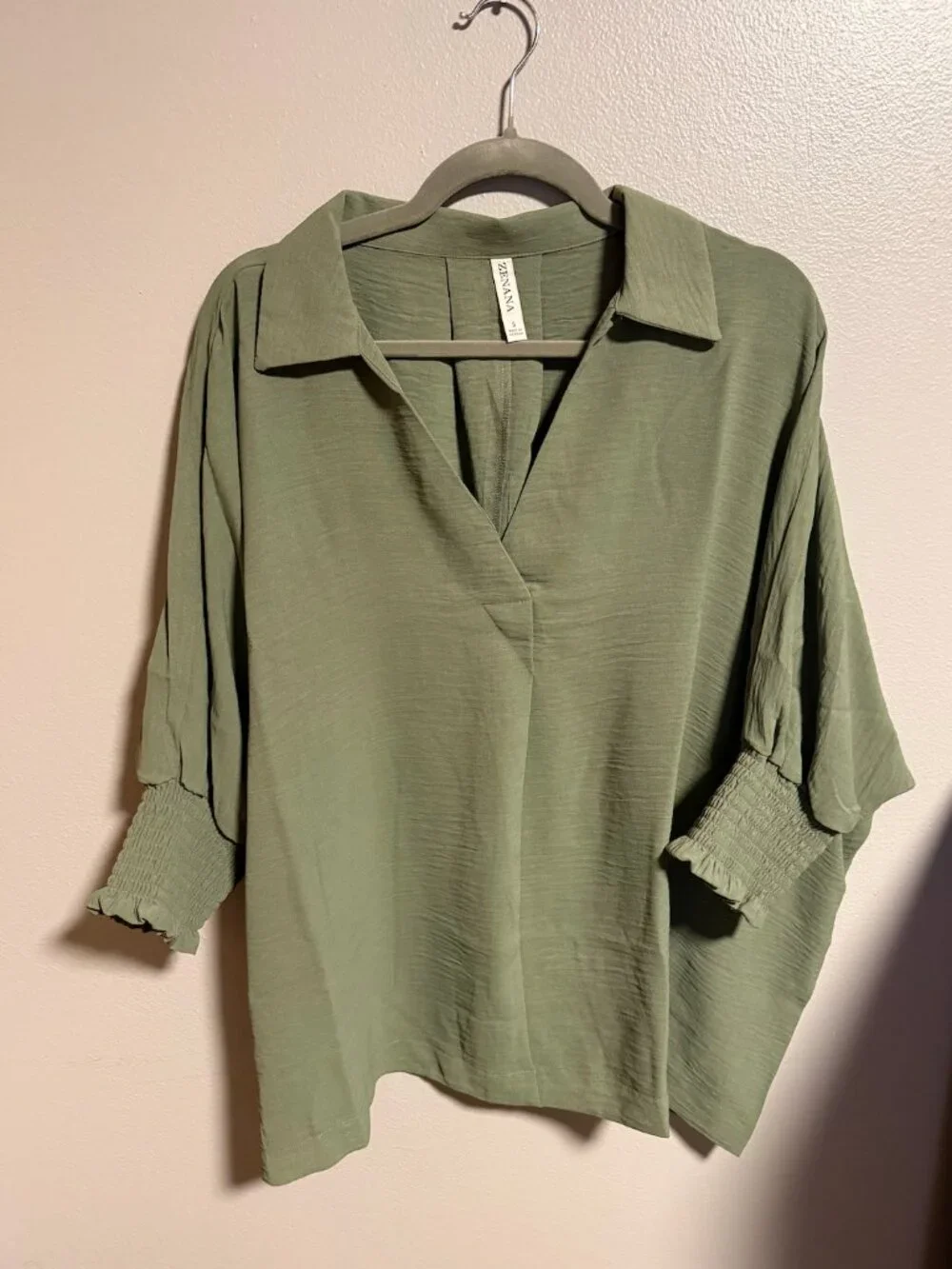 NEW! Zenana Olive Airflow Oversized Top | 3/4 Sleeve | Sizes M, L - Picture 2 of 3